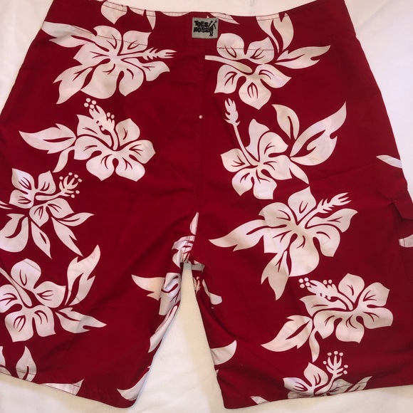 Toes on The Nose Board Shorts - Picture 5 of 6